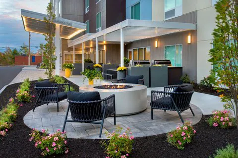 TownePlace Suites Portland Airport ME 4
