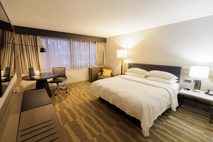 Portland Sheraton at Sable Oaks 4