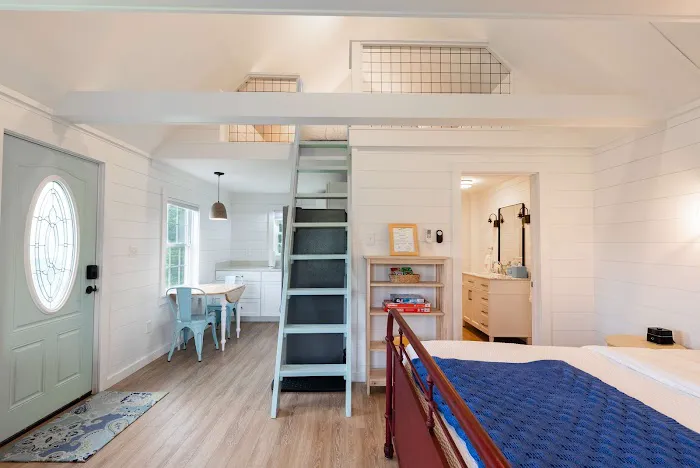 Fireside Inn & Suites Belfast Ocean's Edge 4