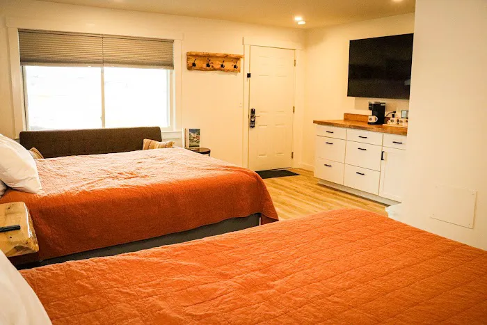 Bingham Motor Inn 5