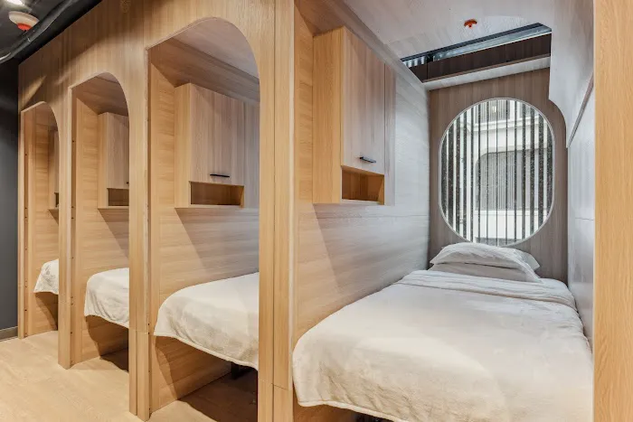 Meco Hotels 5