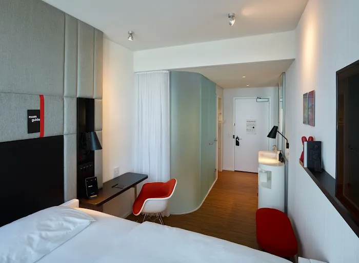 citizenM Boston North Station hotel 5