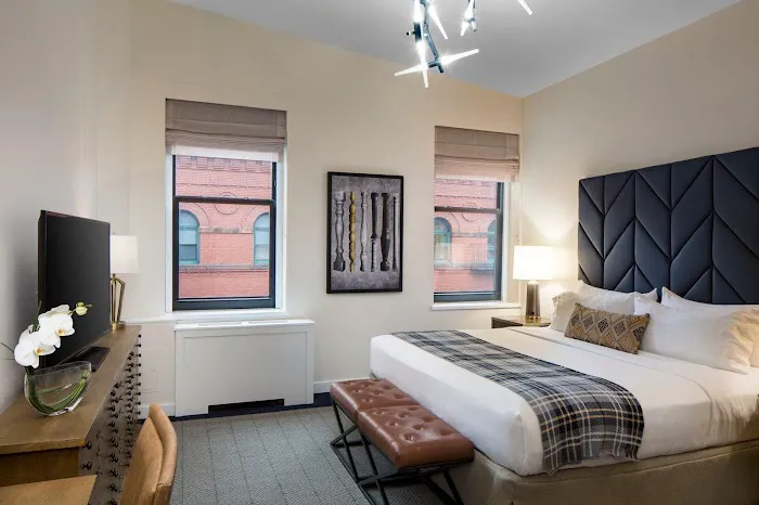 Hotel Indigo Boston Garden, an IHG Hotel 5
