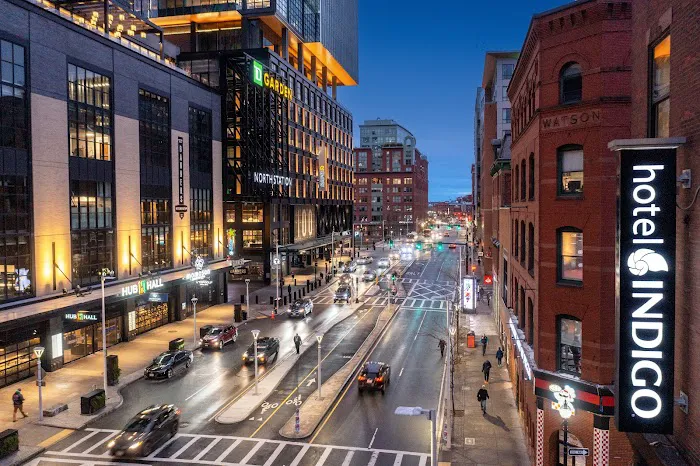 Hotel Indigo Boston Garden, an IHG Hotel 5