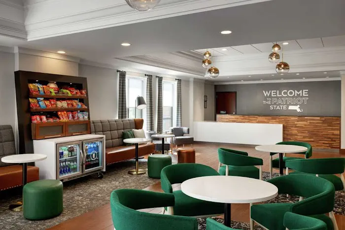 Hampton Inn Boston/Cambridge 5