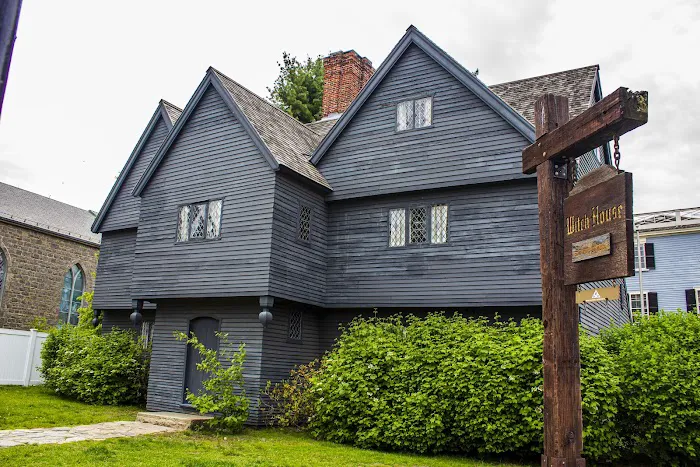 The Salem Inn 4