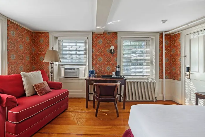 Fidelia Bridges Guest House - Hawthorne Hotel 4