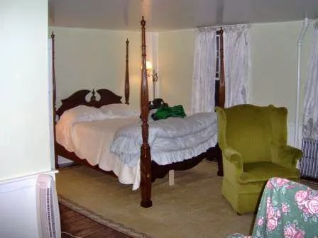 Marblehead Summer House 5