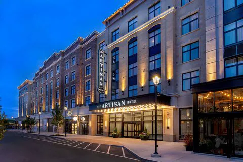 The Artisan at Tuscan Village, a Tribute Portfolio Hotel 4