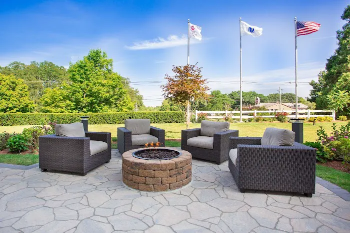 Best Western Plus North Shore Hotel 4