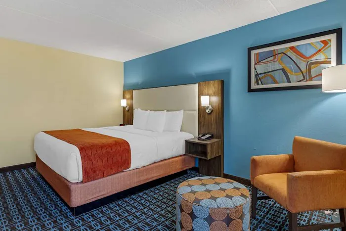 Best Western Plus North Shore Hotel 4