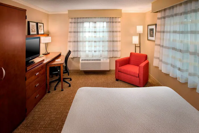 Sonesta Select Boston Danvers 4