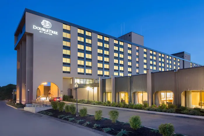 DoubleTree by Hilton Hotel Boston North Shore 4