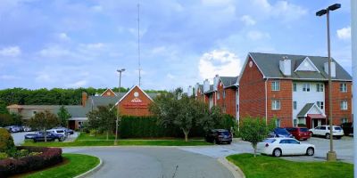 Hawthorn Suites by Wyndham Erie