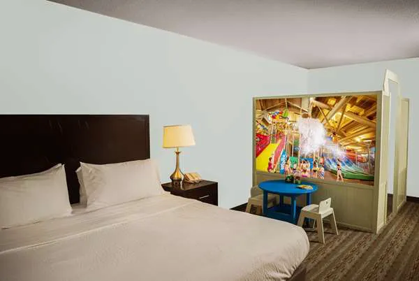 Wyndham Garden Erie 4