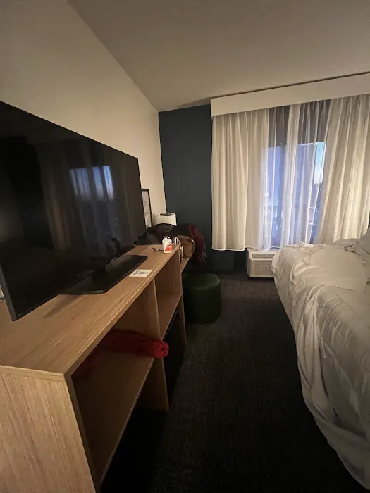 Spark by Hilton Erie 4