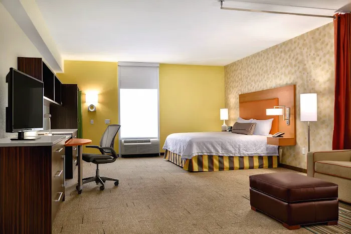 Home2 Suites by Hilton Erie, PA 4