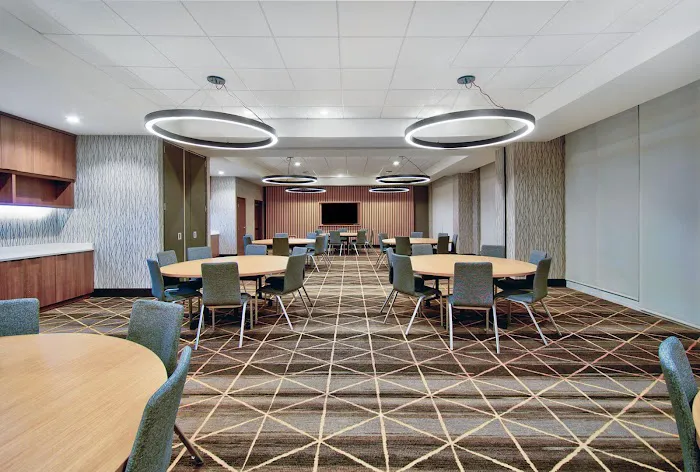 Holiday Inn Erie by IHG 4