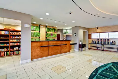 SpringHill Suites Erie 4