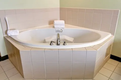 SpringHill Suites Erie 4