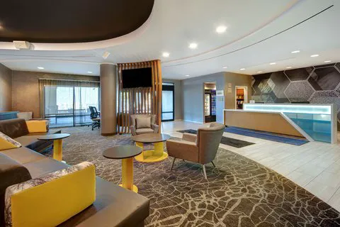 SpringHill Suites Erie 4
