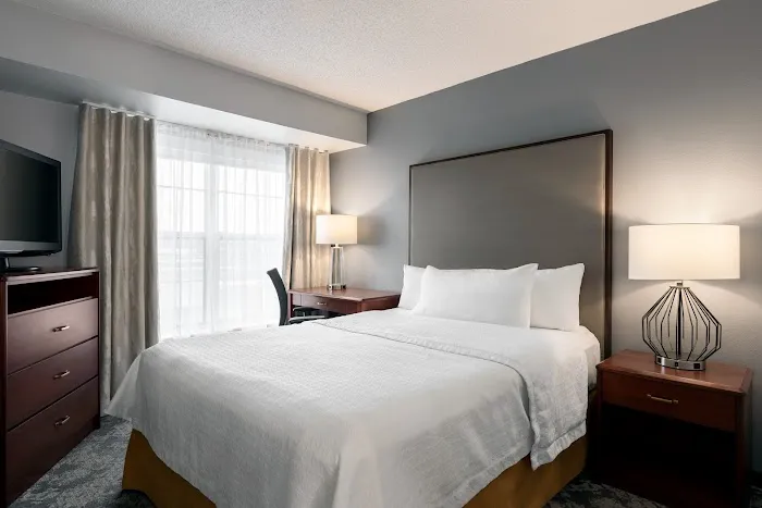 Homewood Suites by Hilton Erie 4