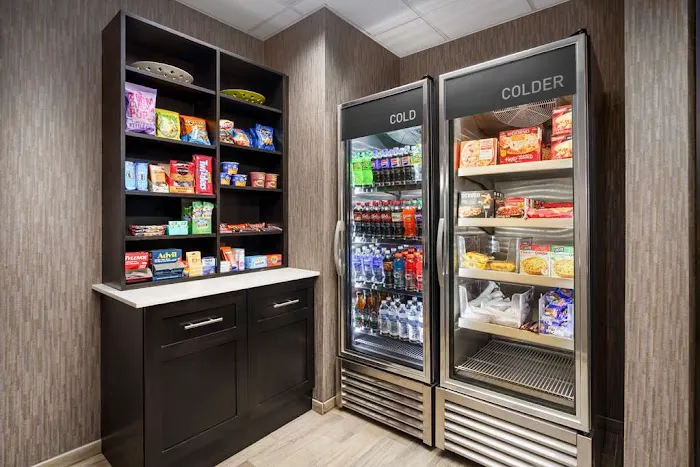 Homewood Suites by Hilton Erie 4