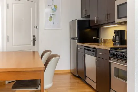 TownePlace Suites Erie 4