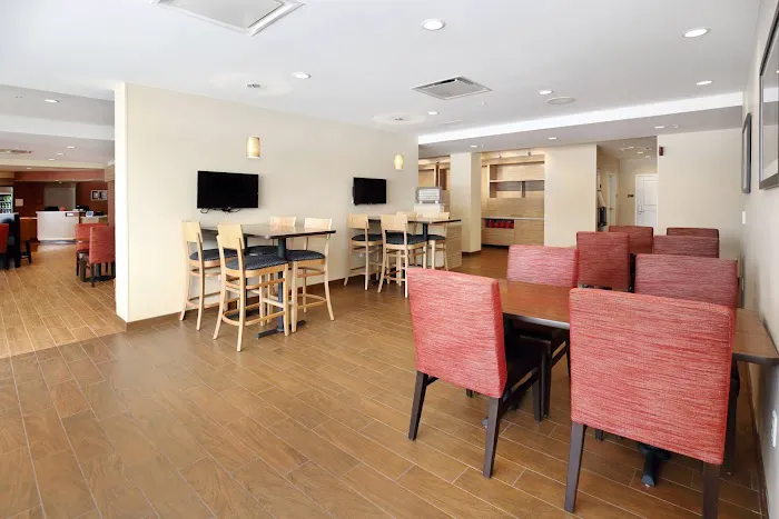 TownePlace Suites by Marriott Grove City Mercer/Outlets 4