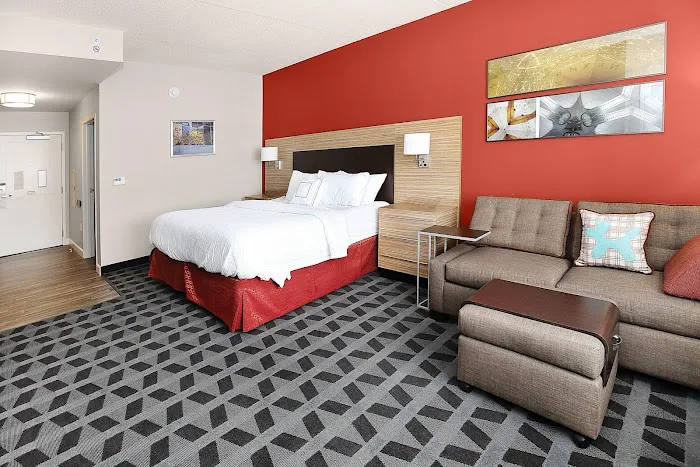 TownePlace Suites by Marriott Grove City Mercer/Outlets 4