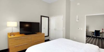 TownePlace Suites by Marriott Grove City Mercer/Outlets