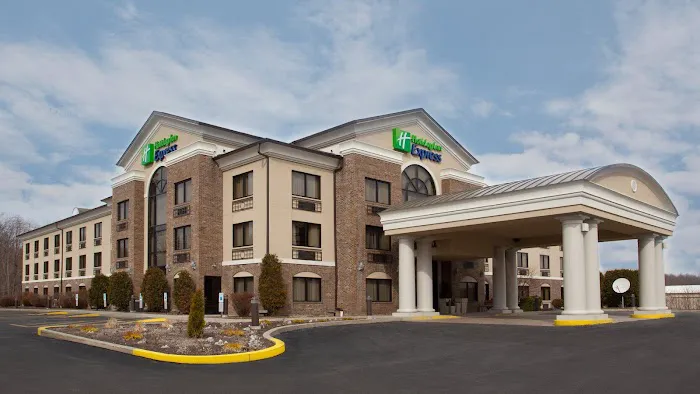 Holiday Inn Express Grove City (Outlet Center) by IHG 4