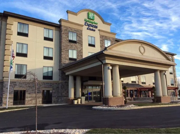 Holiday Inn Express & Suites Butler by IHG 4
