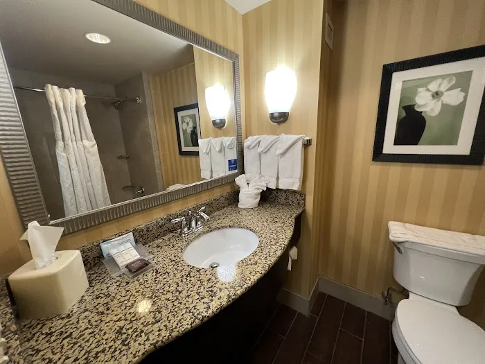 Hilton Garden Inn Pittsburgh/Cranberry 4