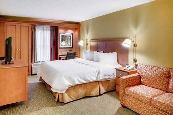 Wingate by Wyndham Cranberry 4