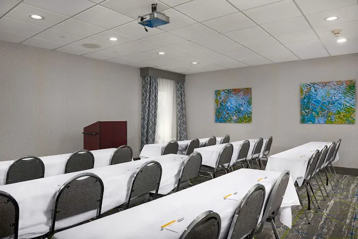 Hampton Inn Niagara Falls 4