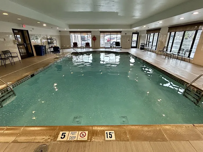 Wingate by Wyndham Niagara Falls 4