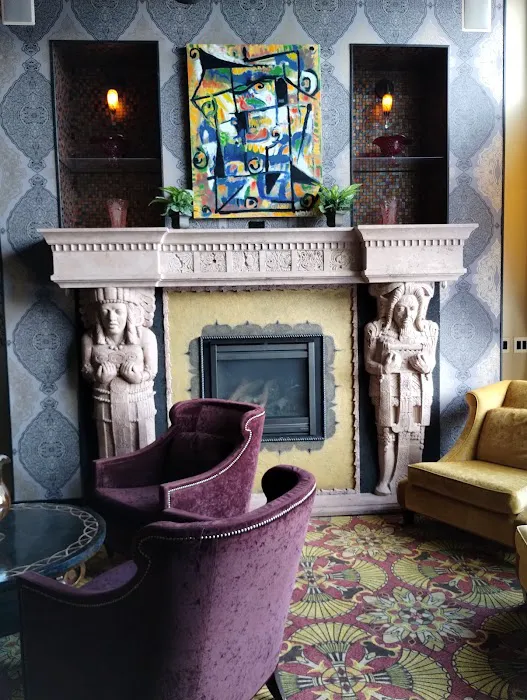 The Giacomo Hotel 4
