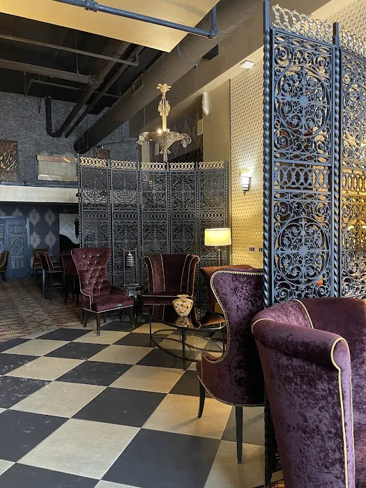 The Giacomo Hotel 4