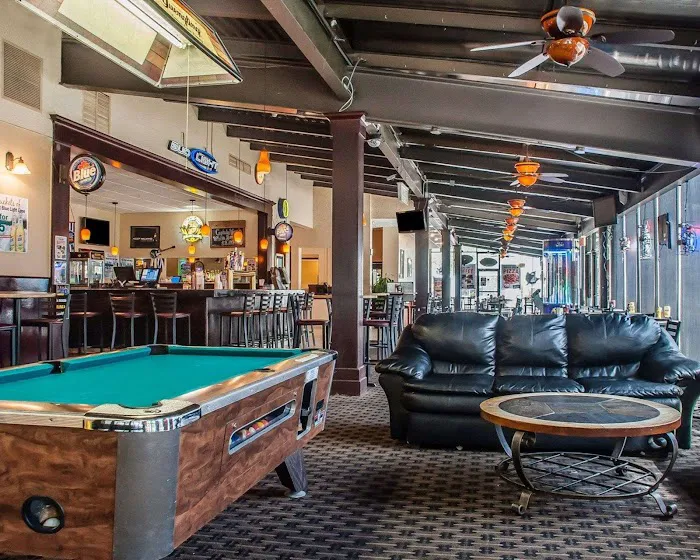 Quality Hotel & Suites At The Falls 4