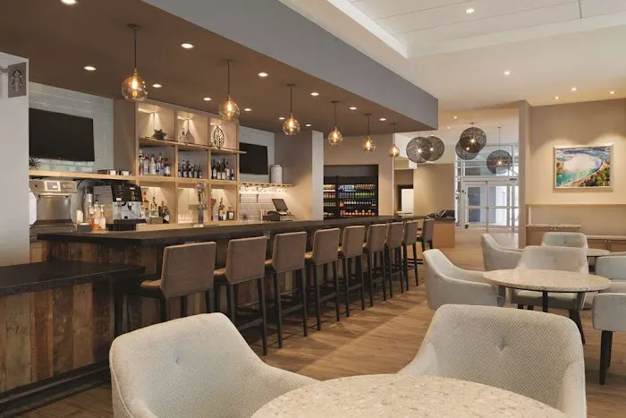 Hyatt Place Niagara Falls 4