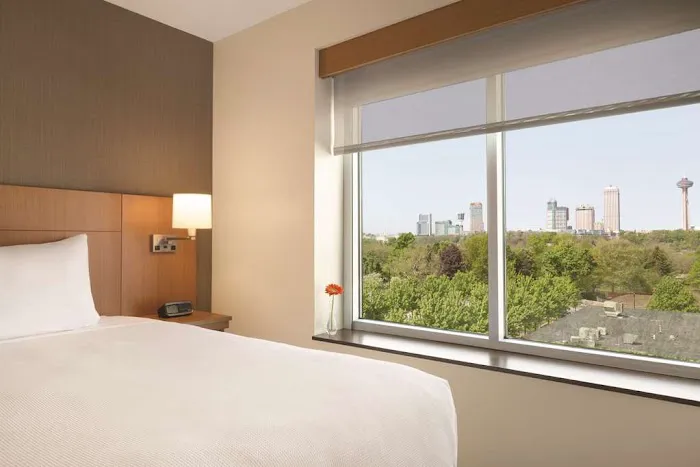 Hyatt Place Niagara Falls 4