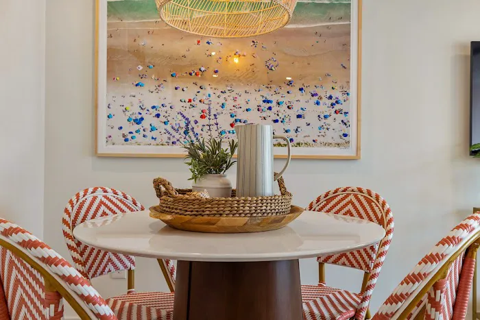 Twenty Shore Guest Suites 4