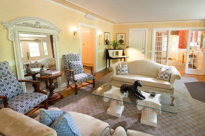Cape Arundel Inn Club House 5