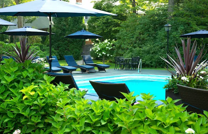 Cape Arundel Inn Club House 5