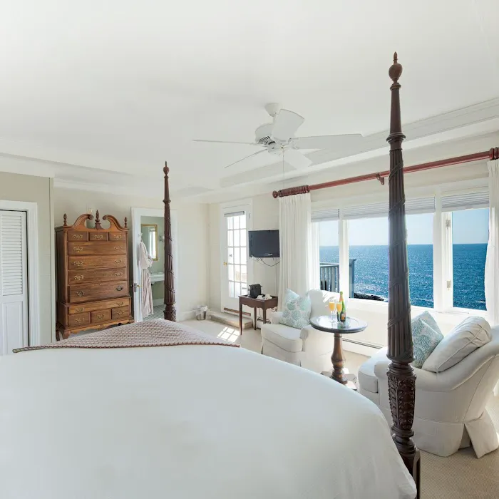 Cape Arundel Inn & Resort 5