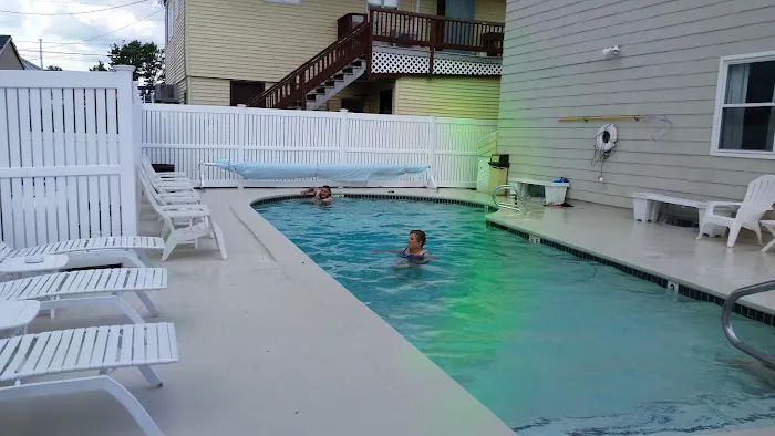 Gull Oceanside Inn & Motel 4
