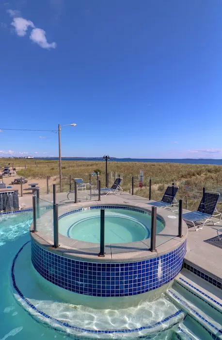 Waves Oceanfront Resort 4