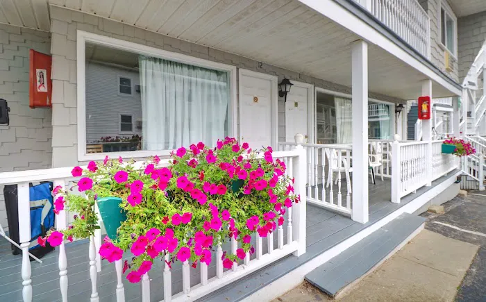 Sea View Inn 4