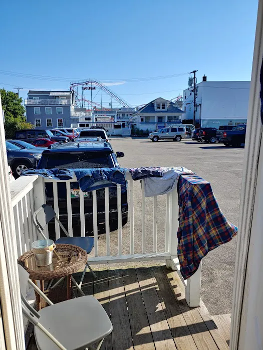The Oceanic Inn 4